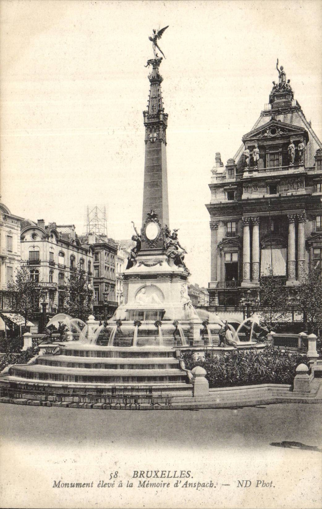 Belgie Belgique Bruxelles CPA Monument eleve a la memoire d'Auspach