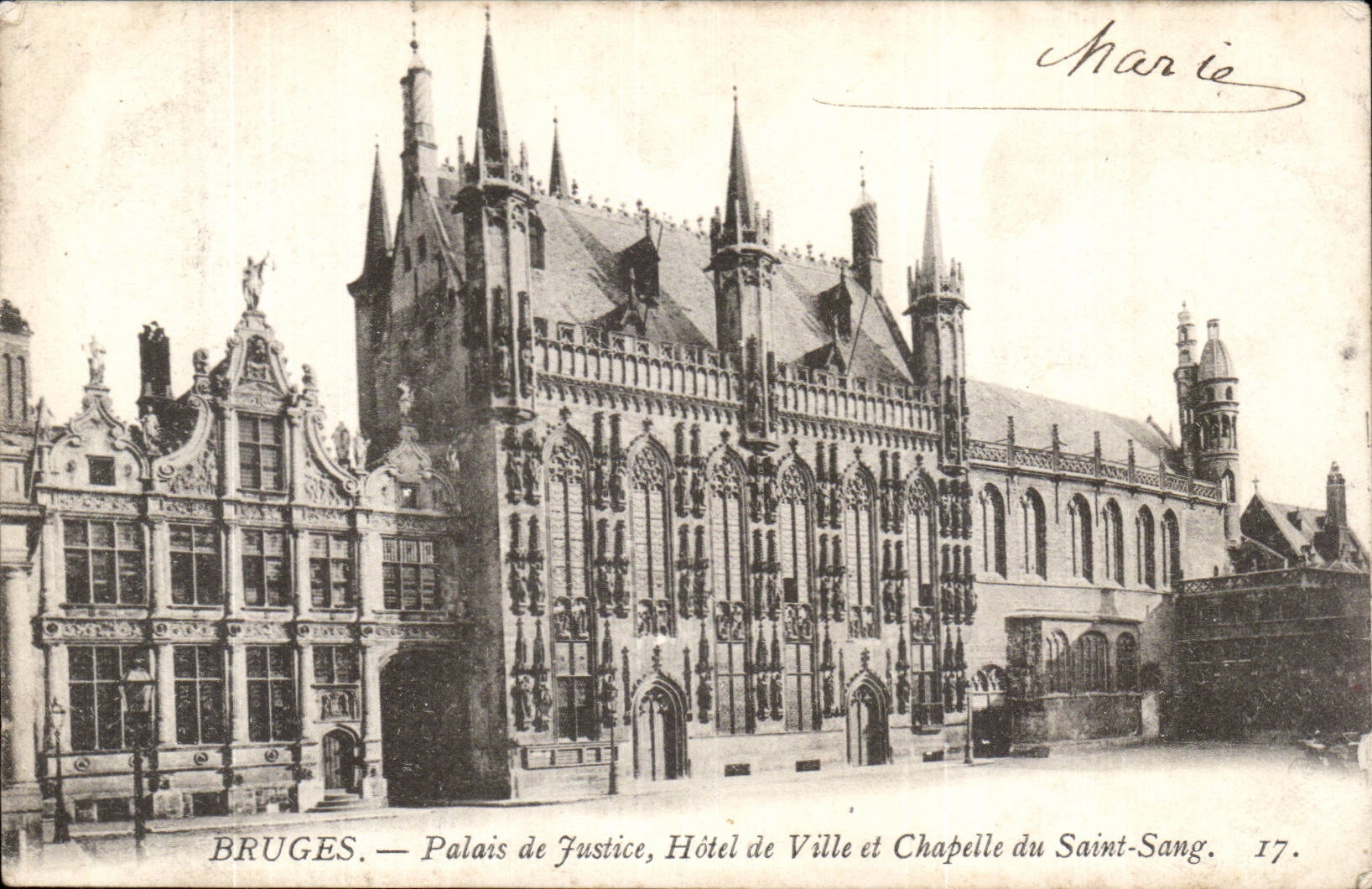 Belgie Belgique Bruges CPA Palais de justice Hotel de ville et chapelle du Saint sang