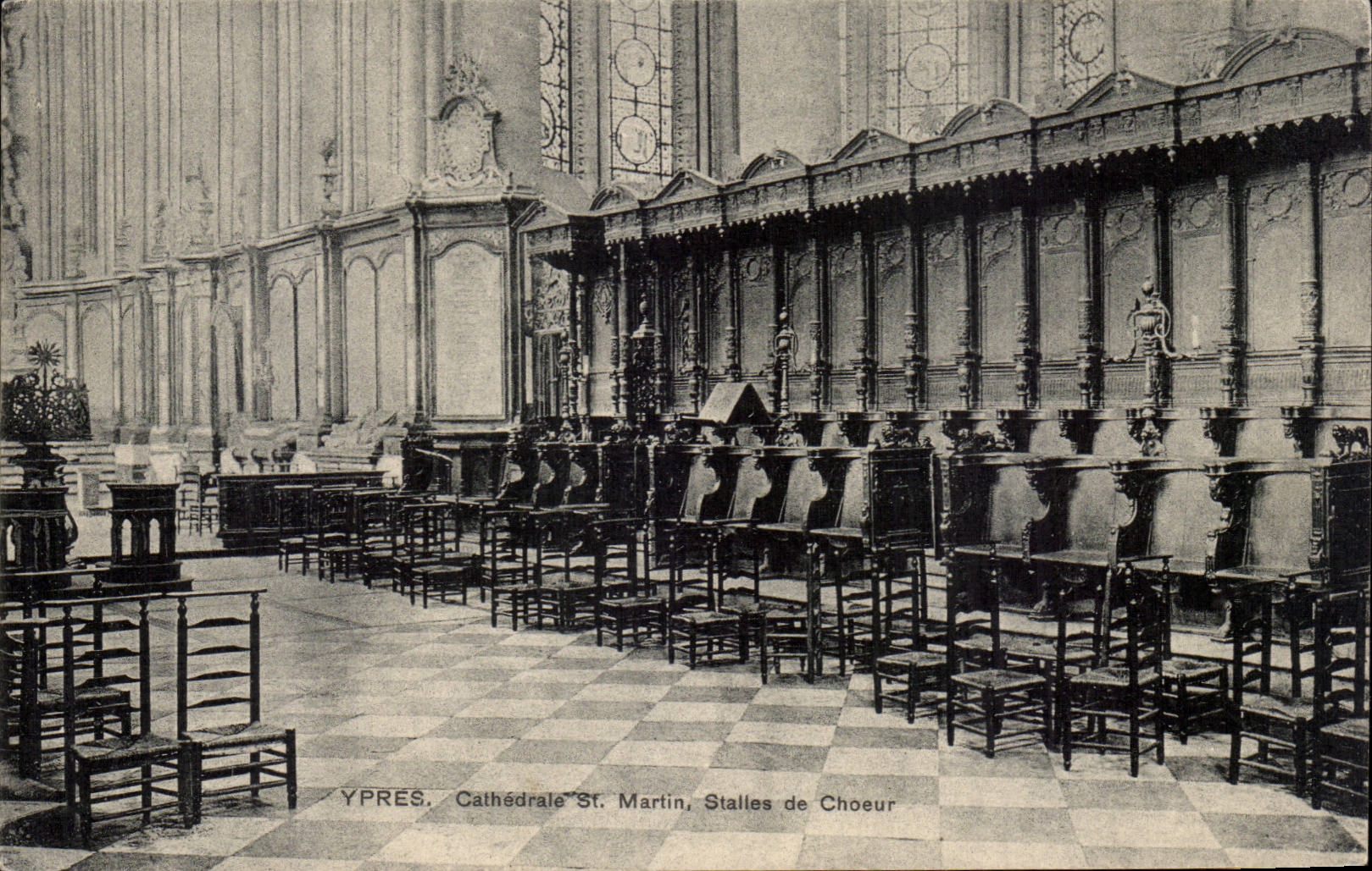 Ypres. Cathédrale St. Martin, Stalles de Choeur — Éditeur B. Onnneelaghi, Ypres