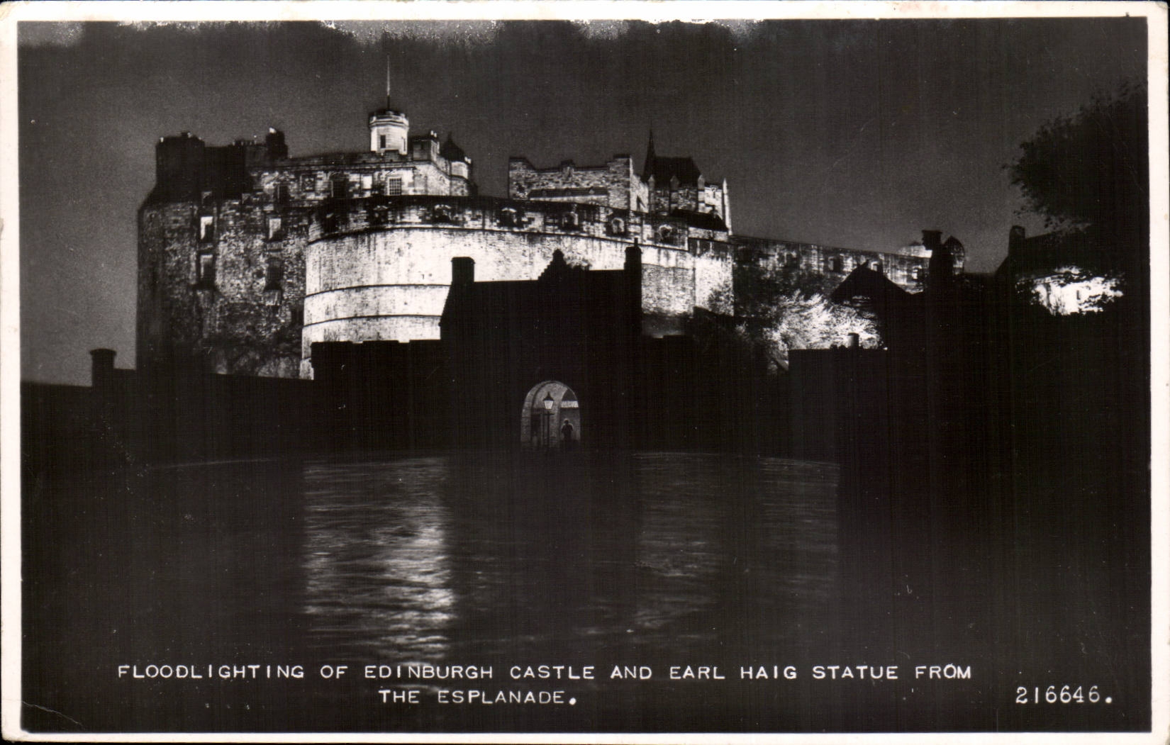 Grande Bretagne Great Britain Floodlighting of Edinburgh Castle Ecosse Scotland