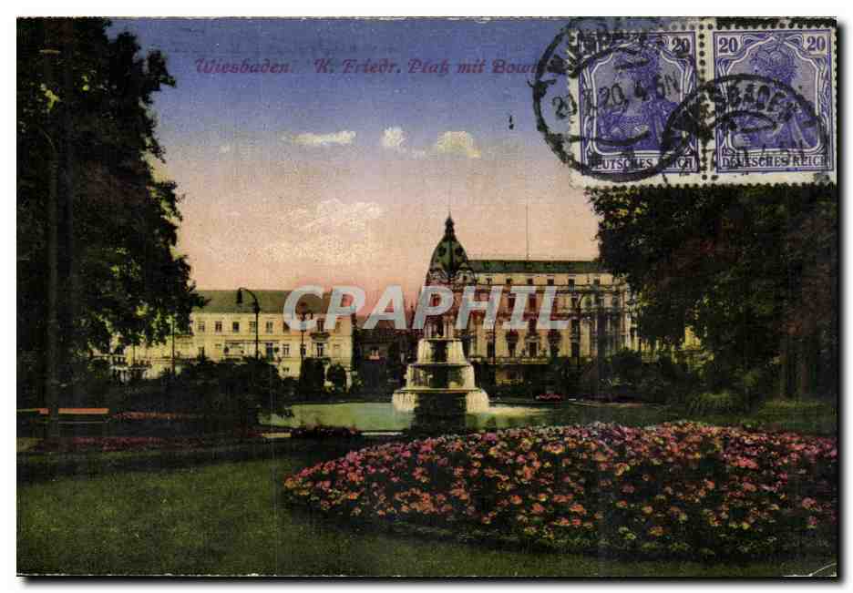 Wiesbaden. K. Friedrich Platz mit Brunnen — éditeur non visible, n° de série non lisible