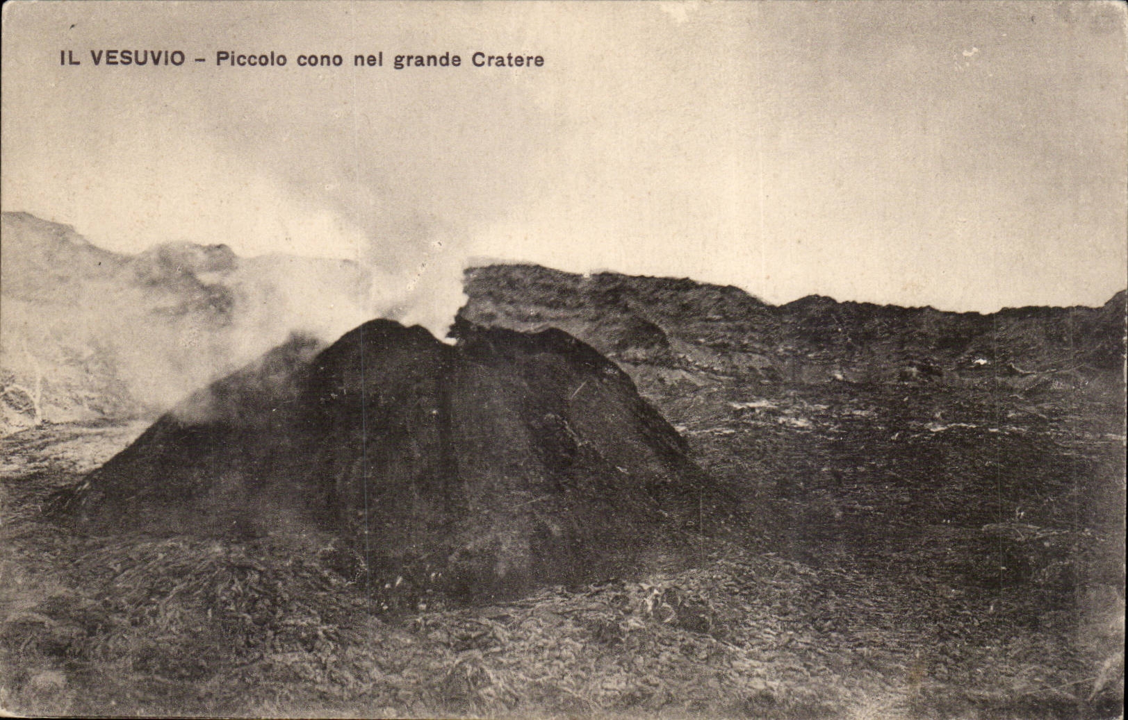 ITalie ITalia IL Vesuvio Piccolo cono nel grande cratere (volcan)