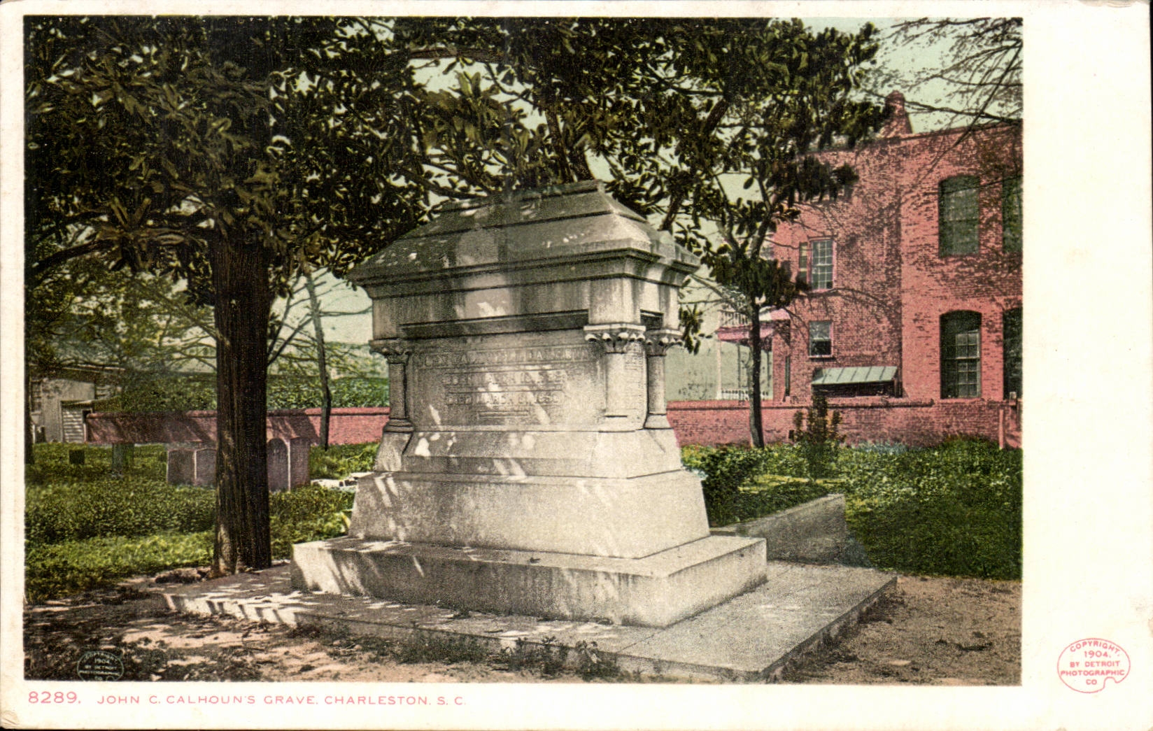 Etats Unis CPA Jhn C Calhoun's grave Charleston SC