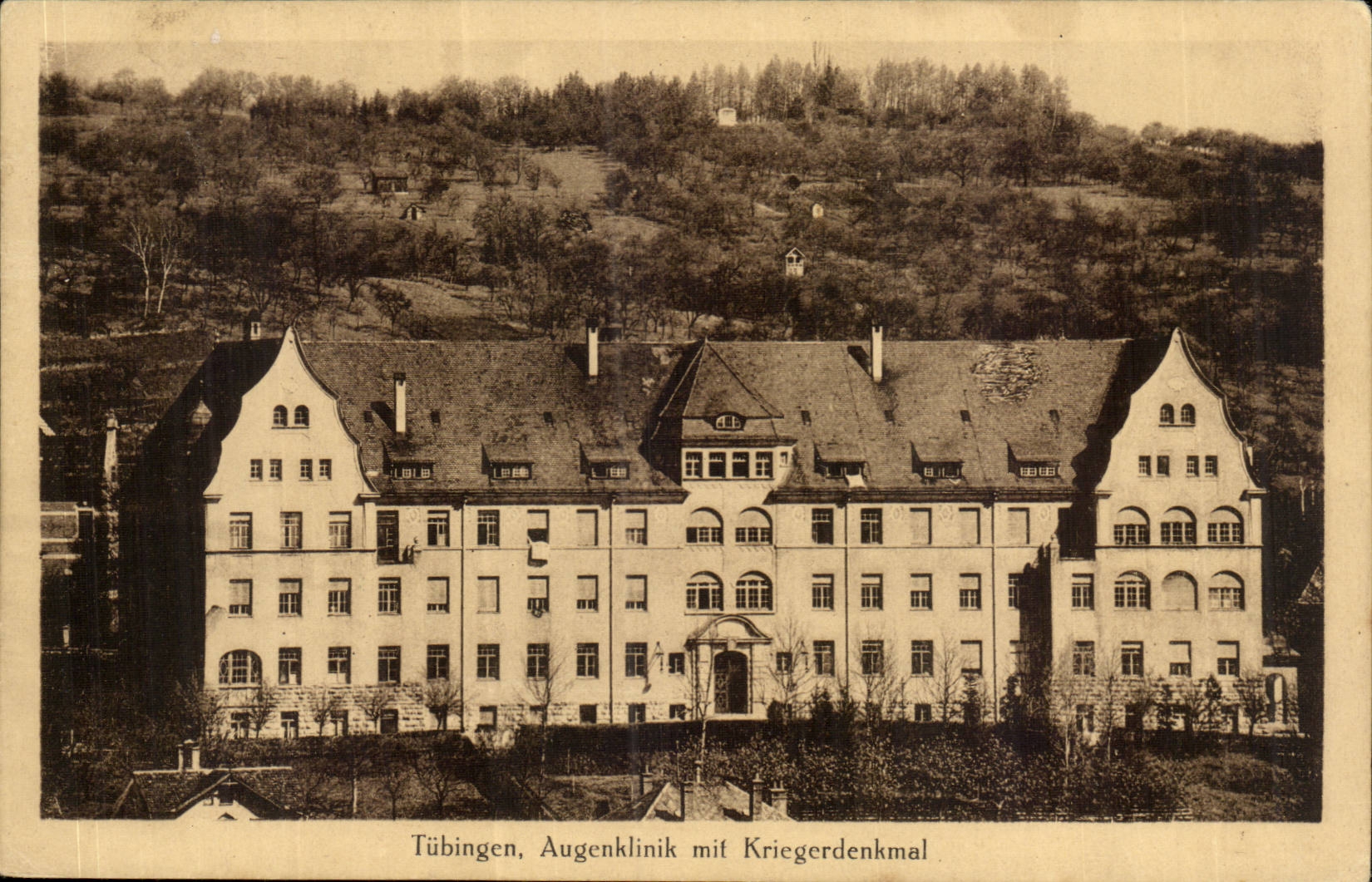 Allemagne Tubingen CPA Augenklinik mit Kriegerdenkmal