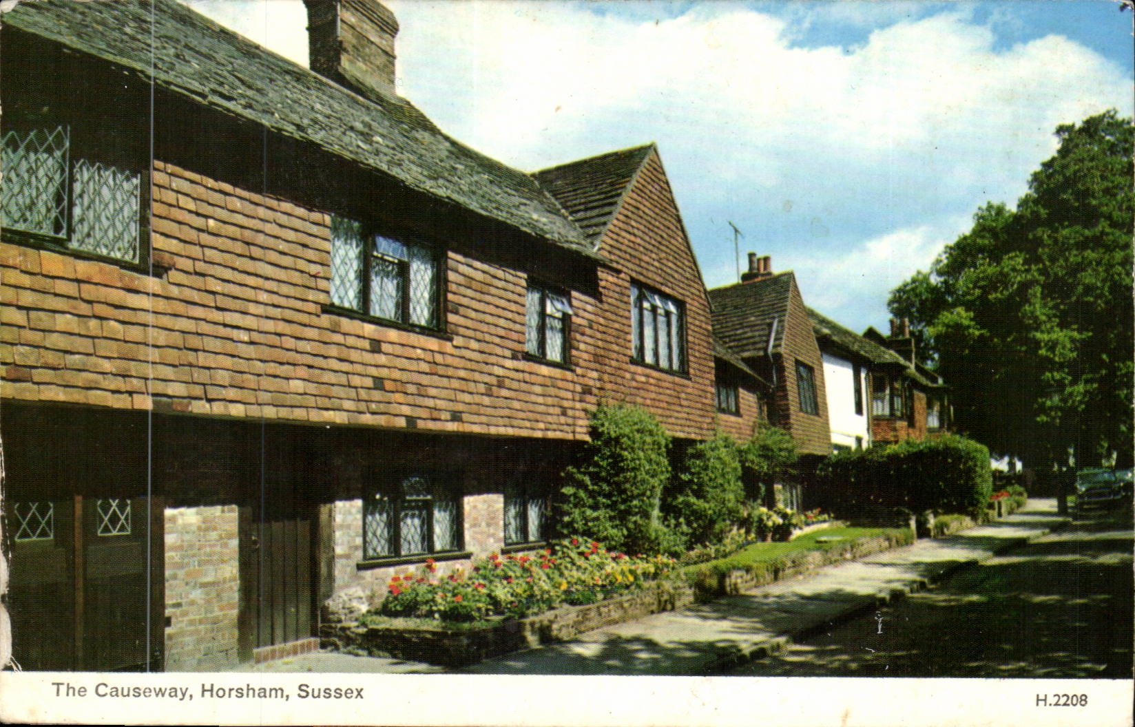 The Causeway, Horsham, Sussex — vue de maisons en colombages — H.2208