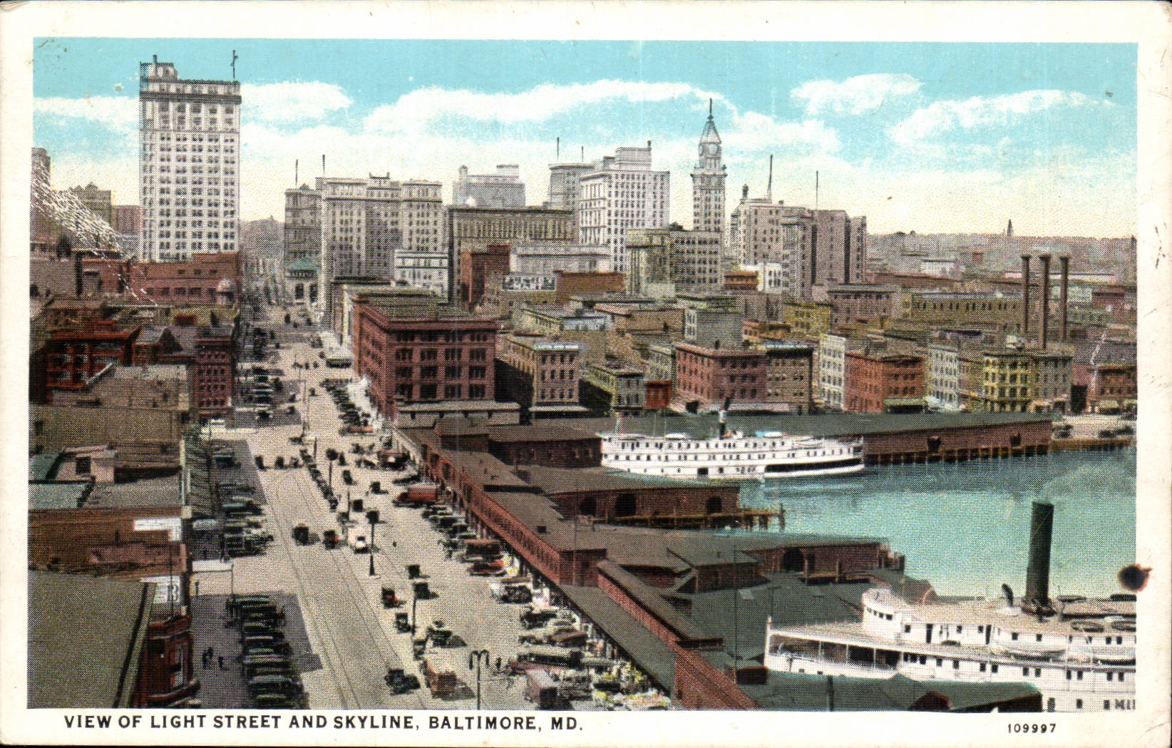 Etats unis CPA View of light street and skyline Baltimore Md