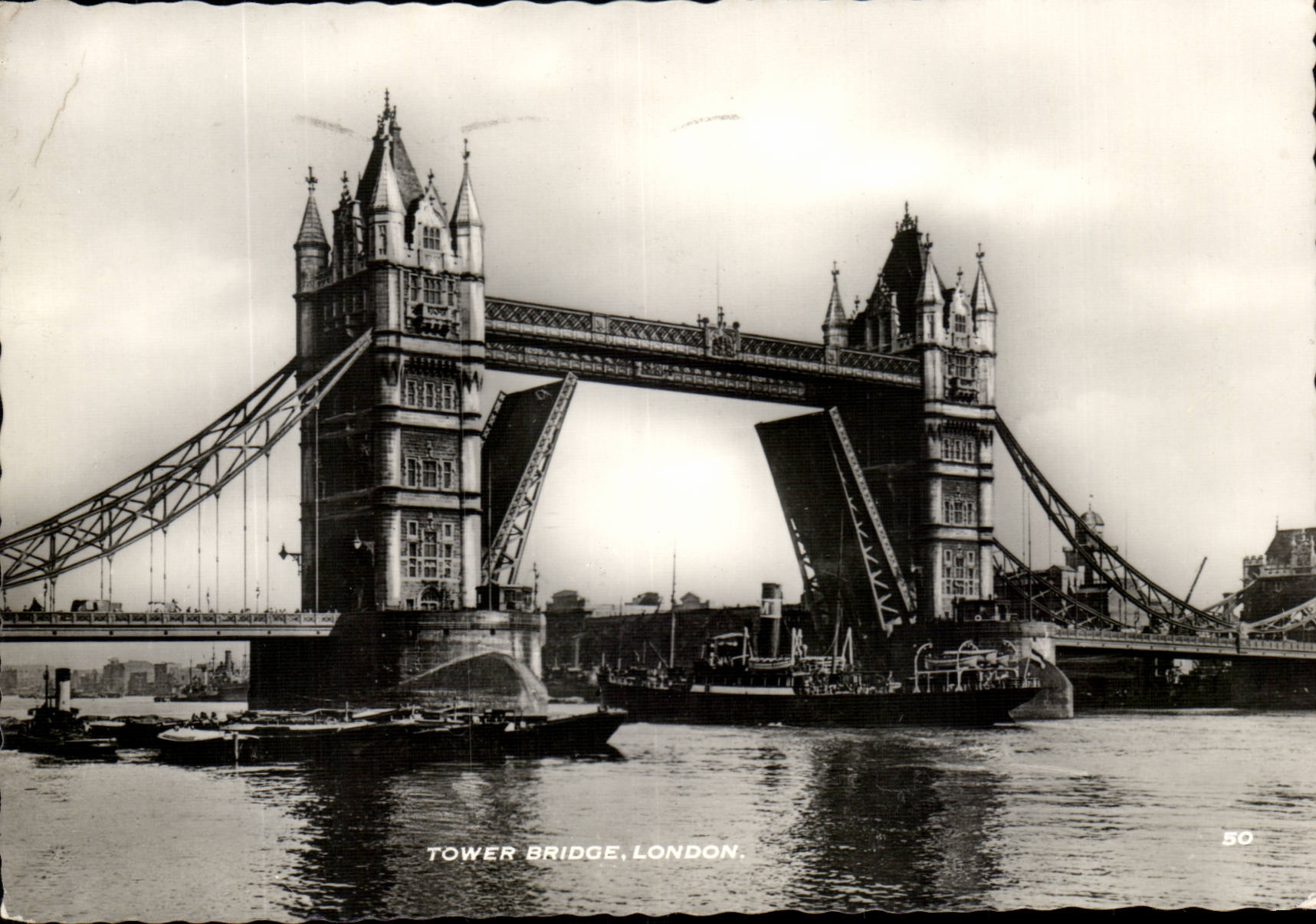 Grande Bretagne Londres London CPM Tower bridge
