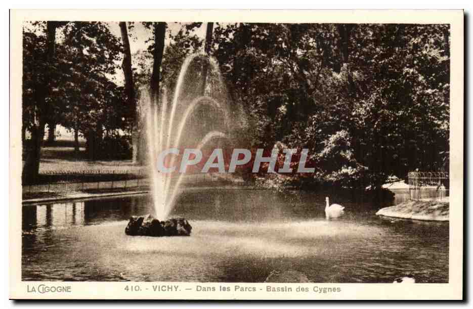 Vichy CPA DAns les parcs Bassin des cygnes
