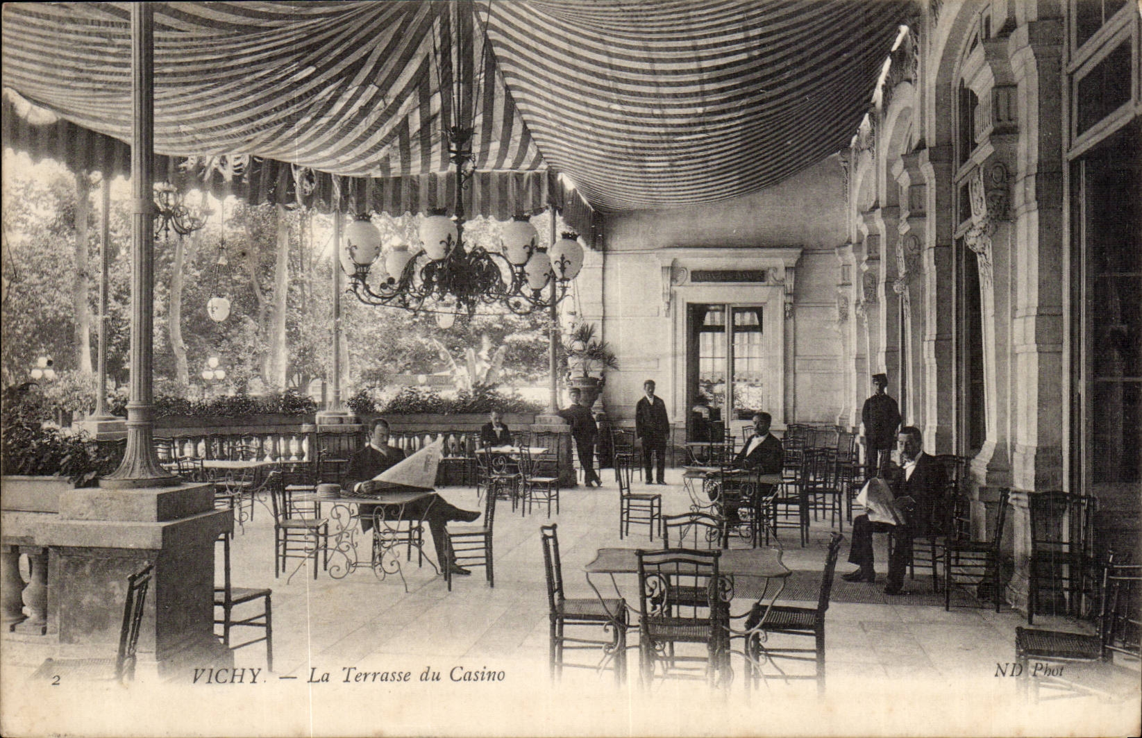 Vichy — La Terrasse du Casino — ND Phot
