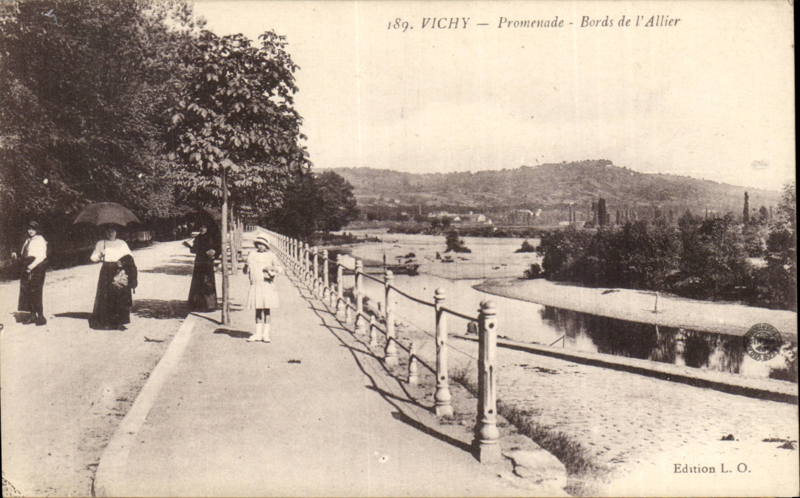 Vichy — Promenade - Bords de l'Allier — Edition L. O.