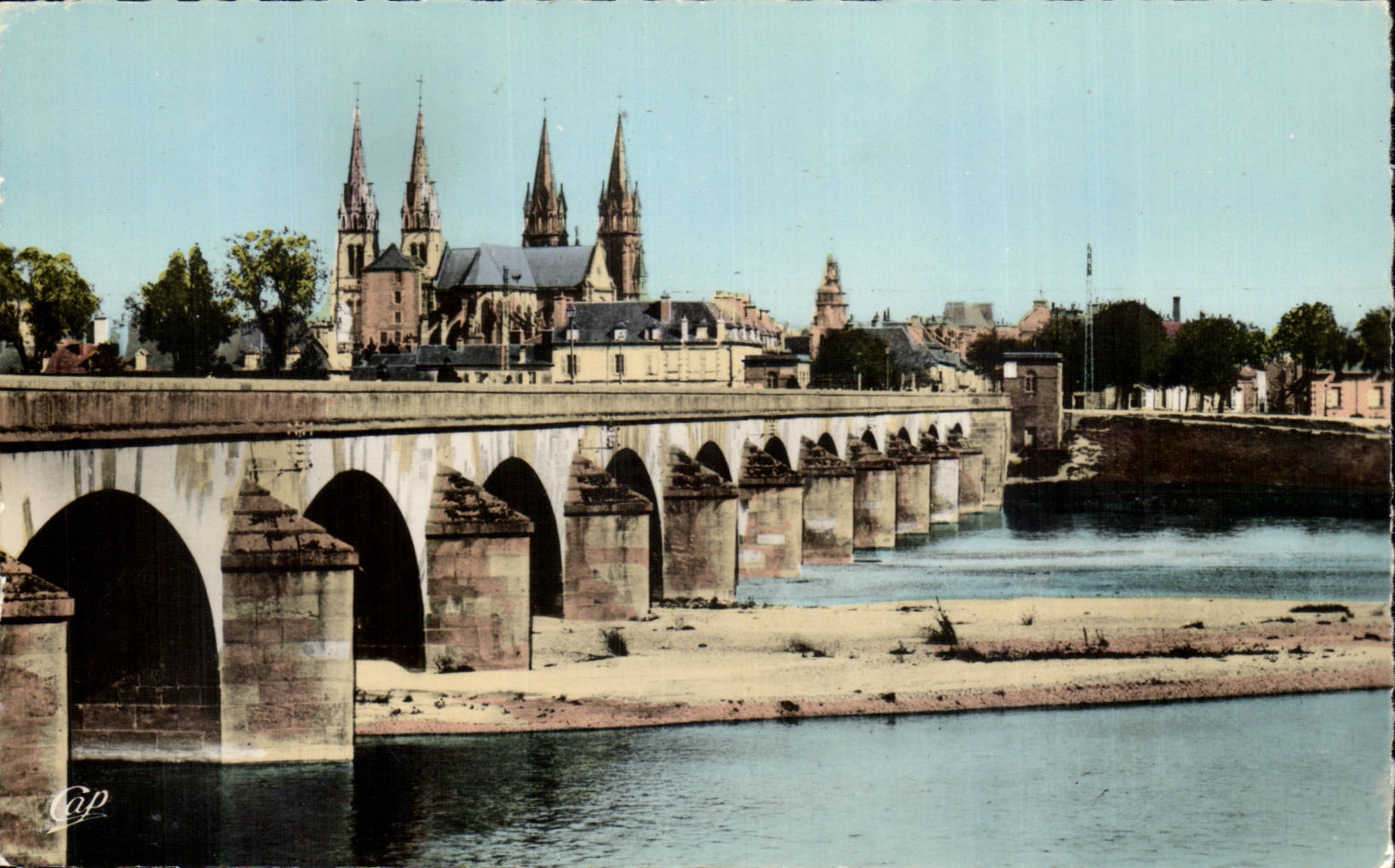 Moulins CPA LE pont