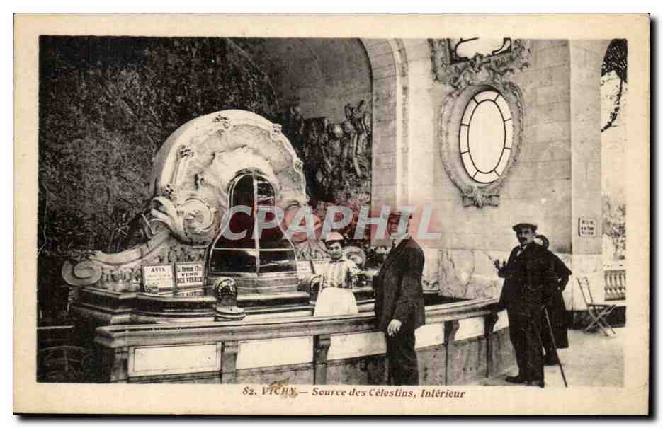 CPA Vichy Source des CElestins Interieur