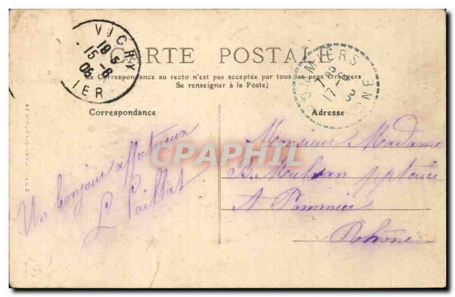 CPA Une Bourbonnaise (folklore femme) — Verso