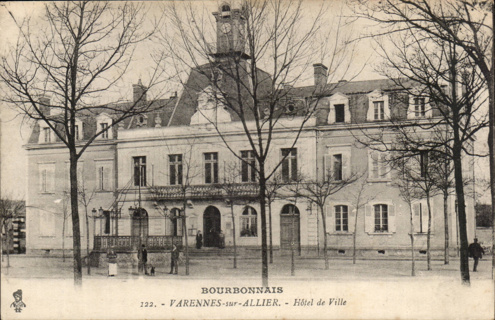 Bourbonnais - Varennes sur allier - Hotel de Ville - CPA 