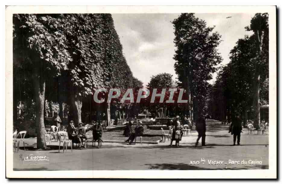 Vichy - Parc du Casino - CPA 