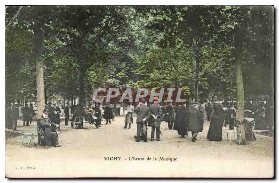 Vichy - L'Heure de la Musique - CPA 