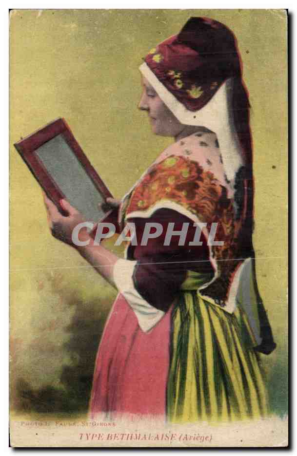 CPA Les vieux costumes Pyreneens Bethmalaises Femme Ariege (folklore costume) 