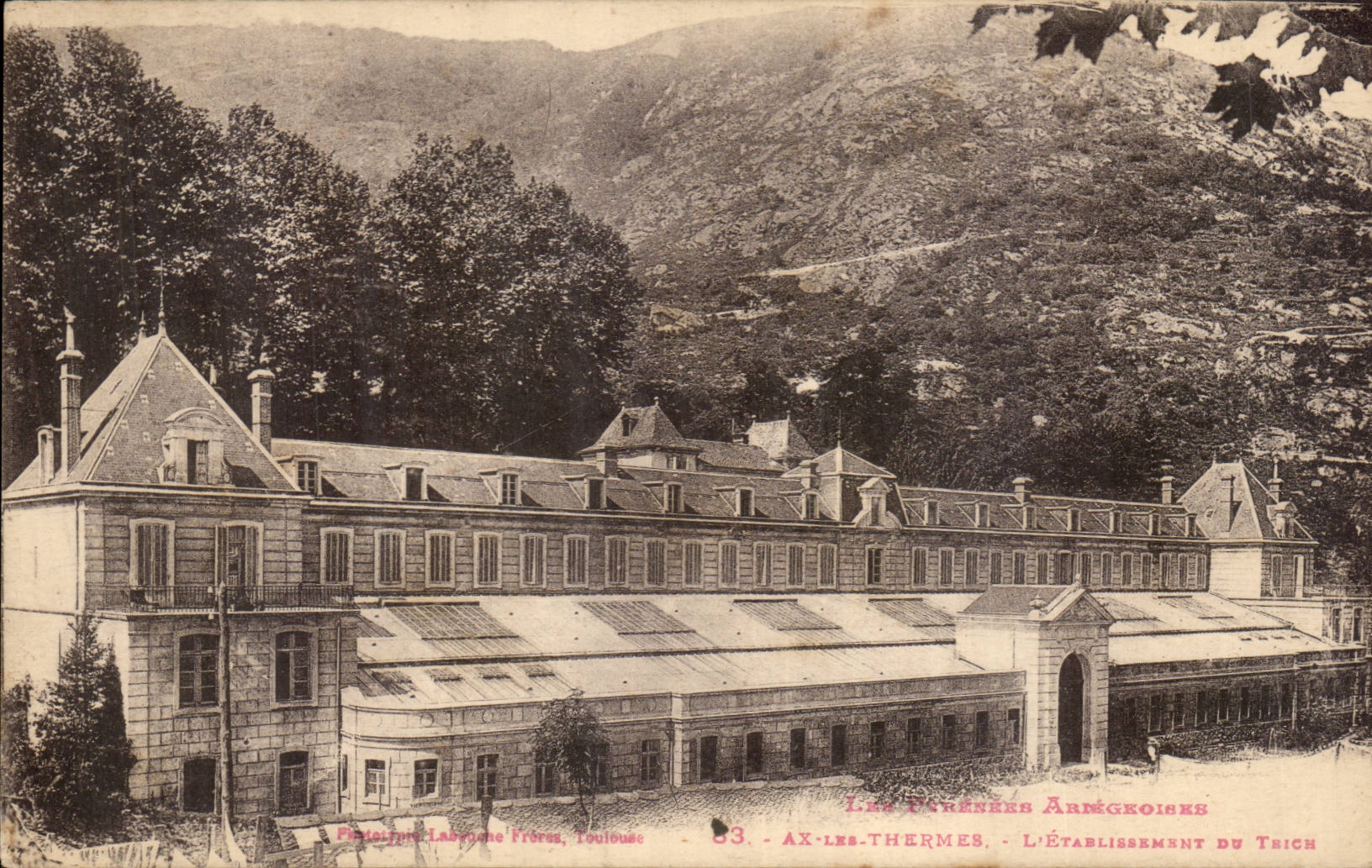 Ax les Thermes CPA L'etablissement du TRion