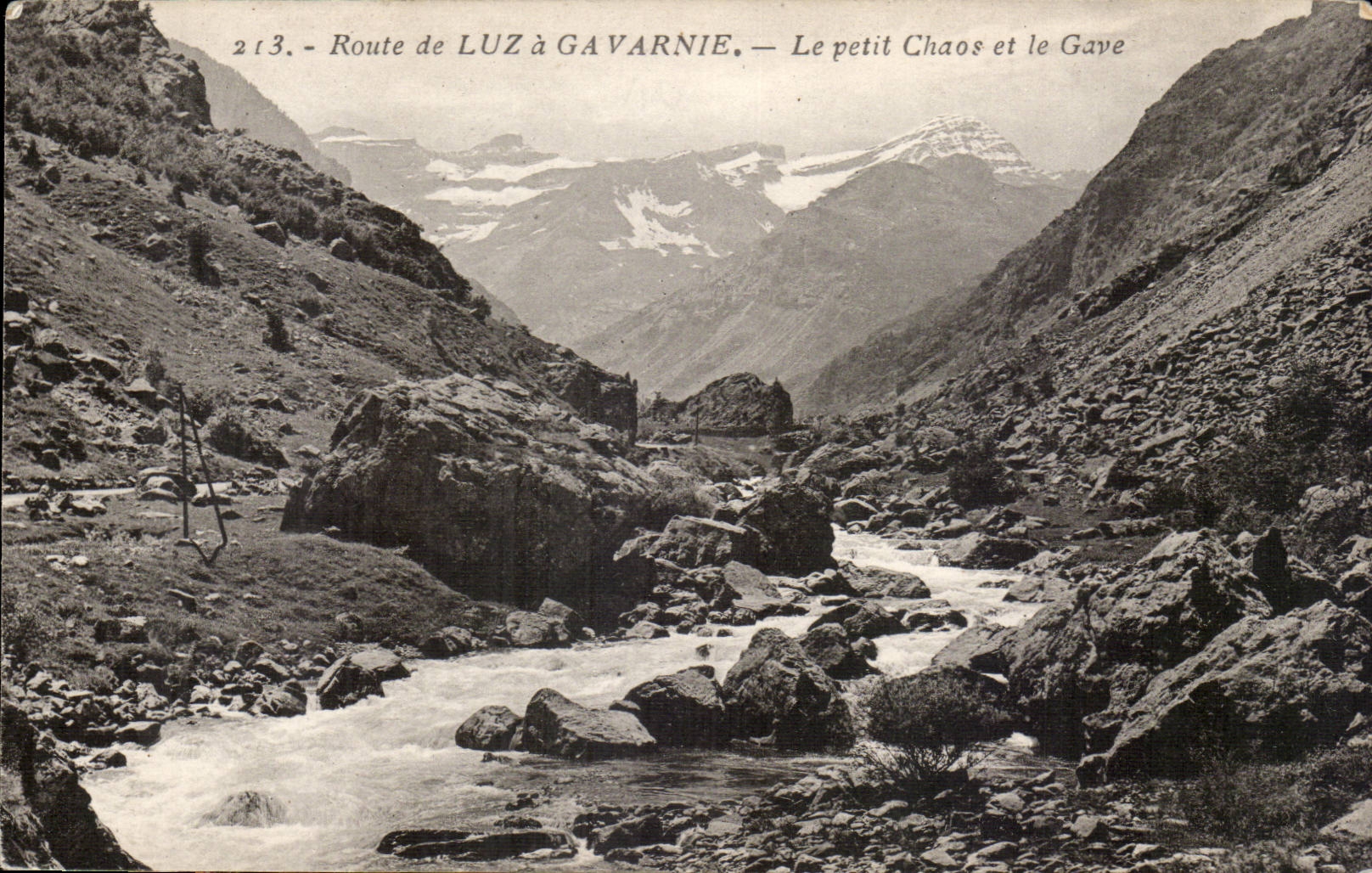 Route de LUZ à GAVARNIE — Le petit Chaos et le Gave