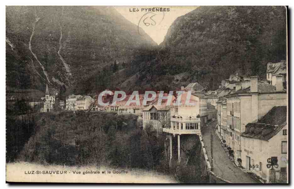 CPA Luz Saint Sauveur Vue generale et le gouffre