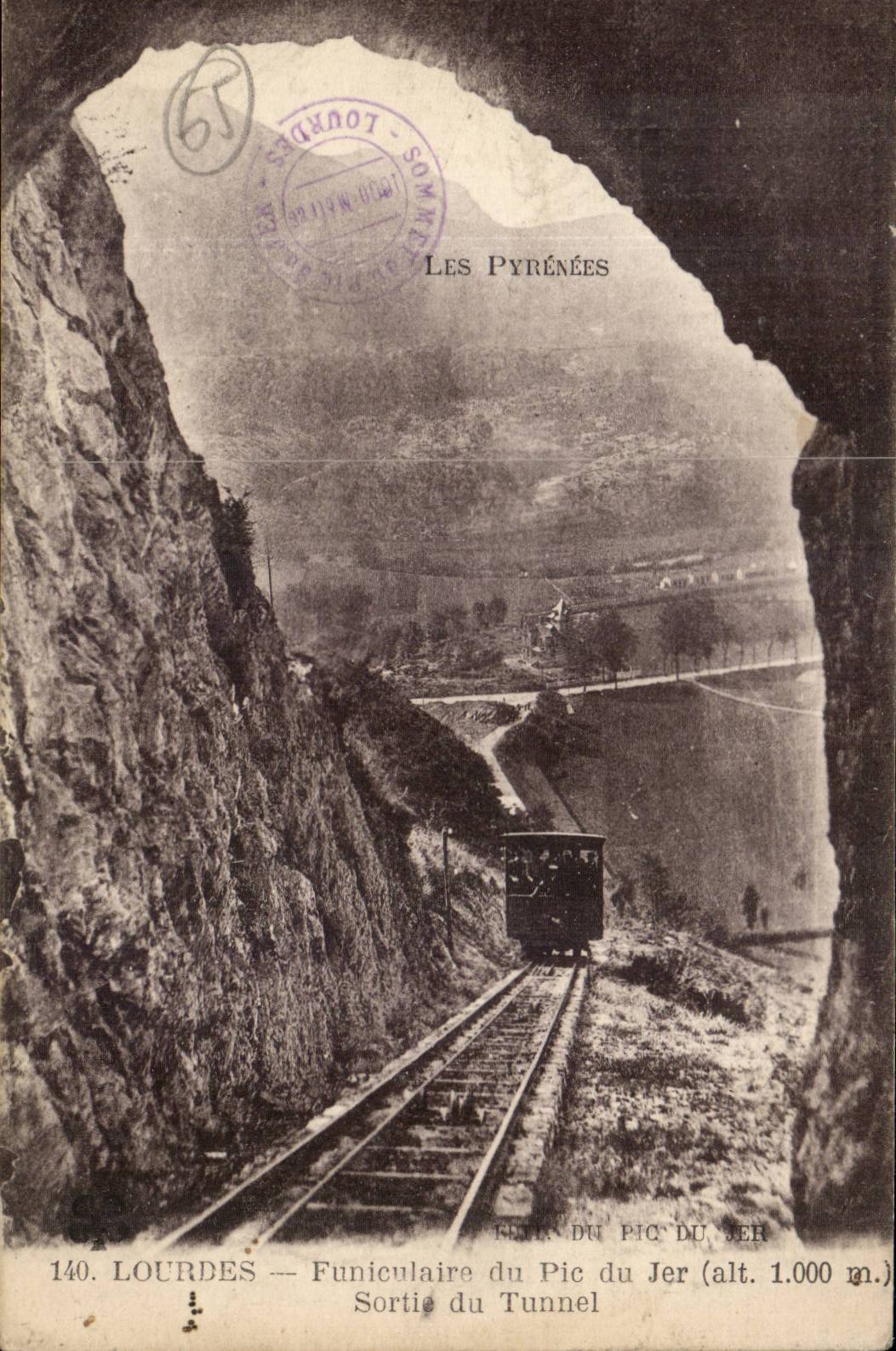 Lourdes - Funiculaire du Pic du Jer alt 1000 Sortie du Tunne CPA 