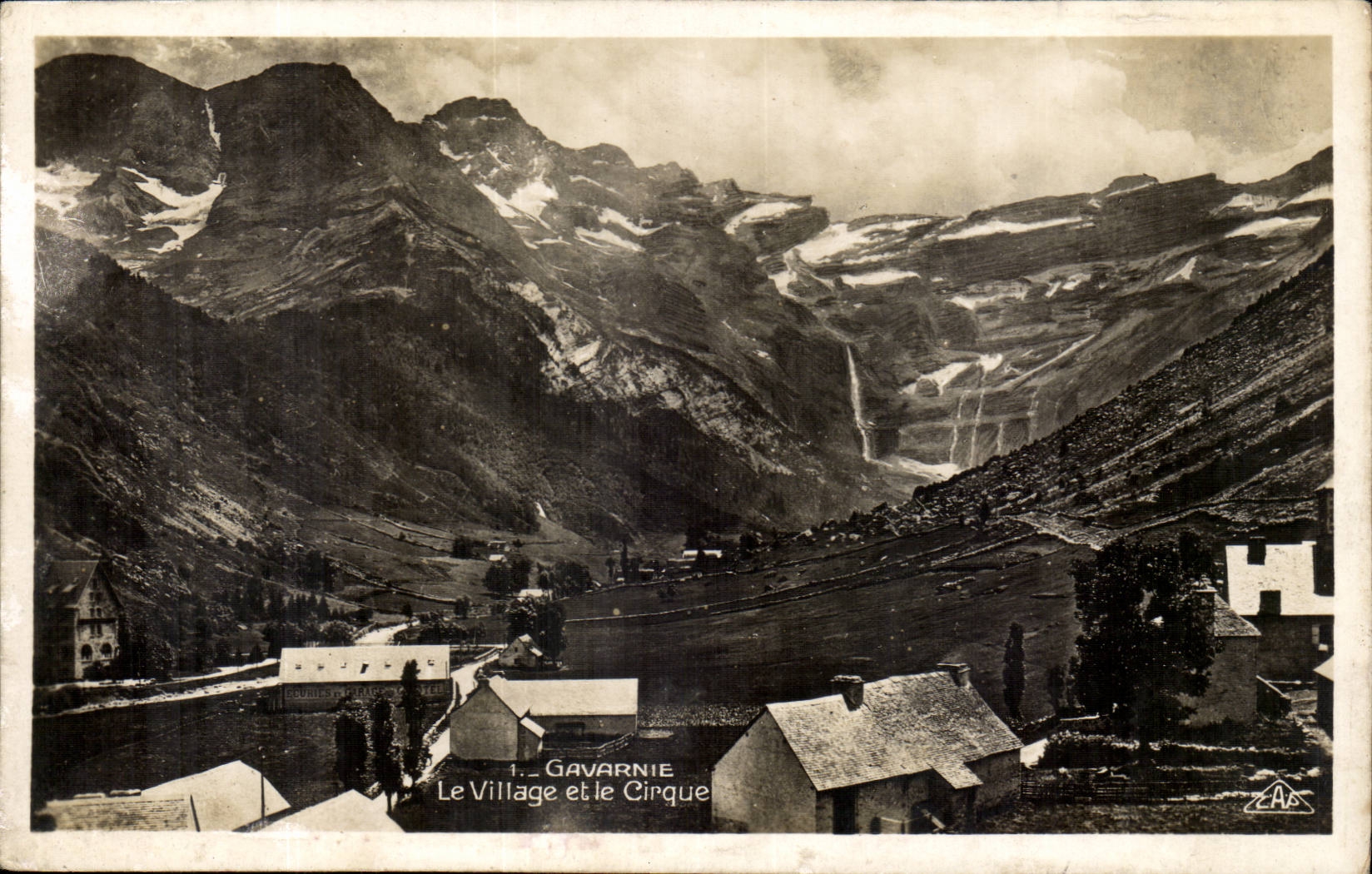 Gavarnie - Le Village et le Cirque CPA 