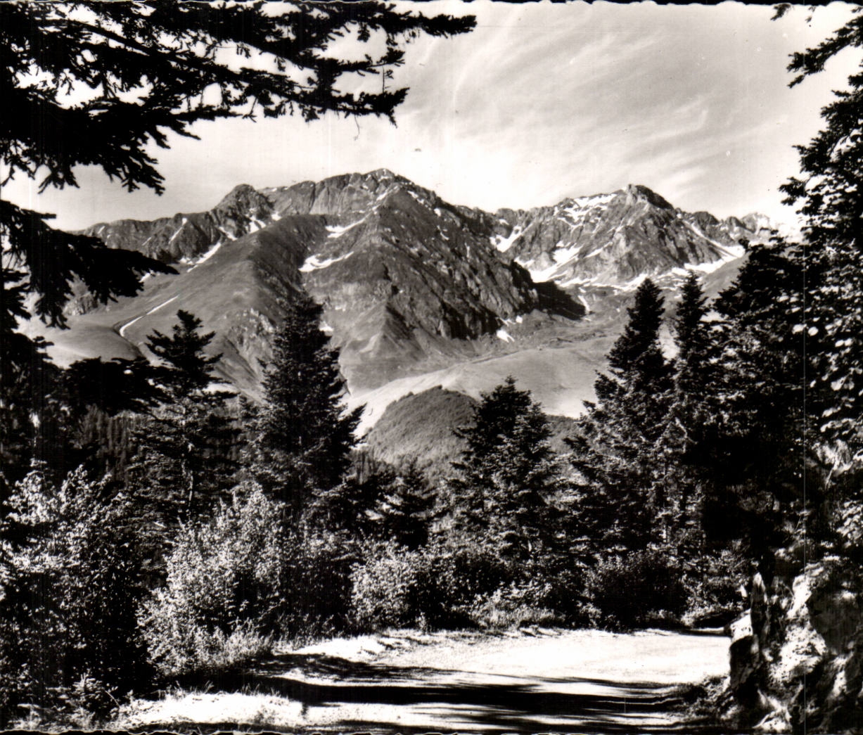 Col d'Aspin — Massif de l'Arbizon — éditeur M. Berjaud