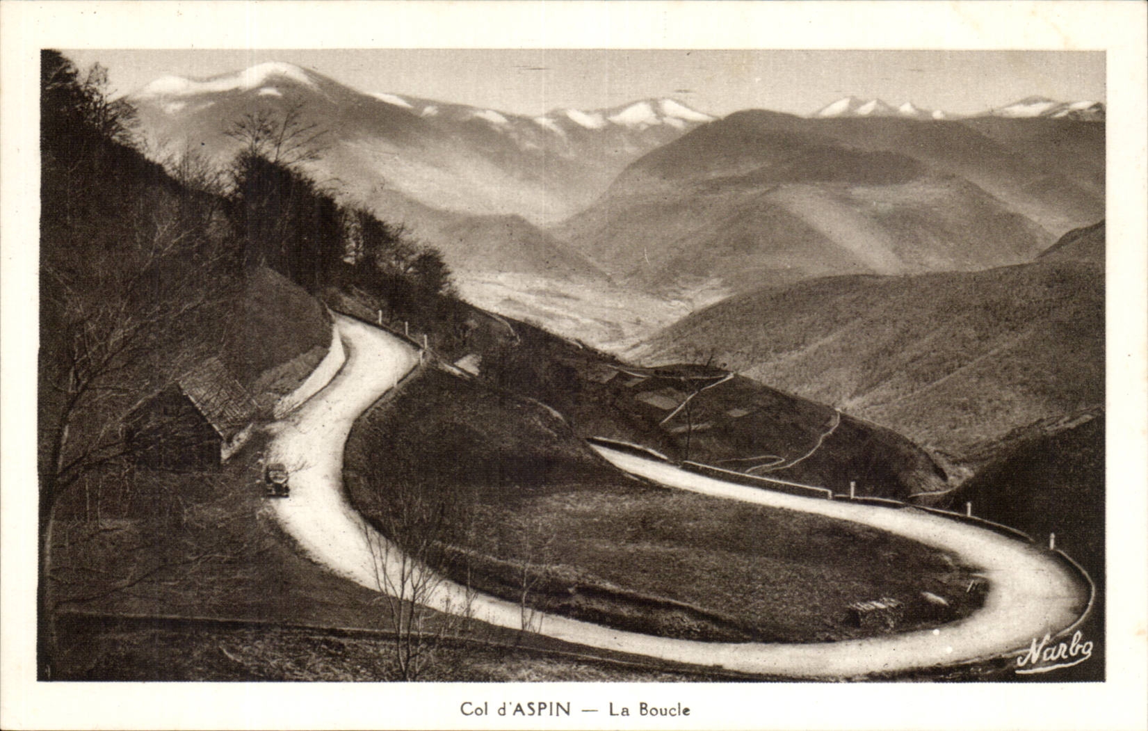 Col d'ASPIN — La Boucle — Éditions Narbo