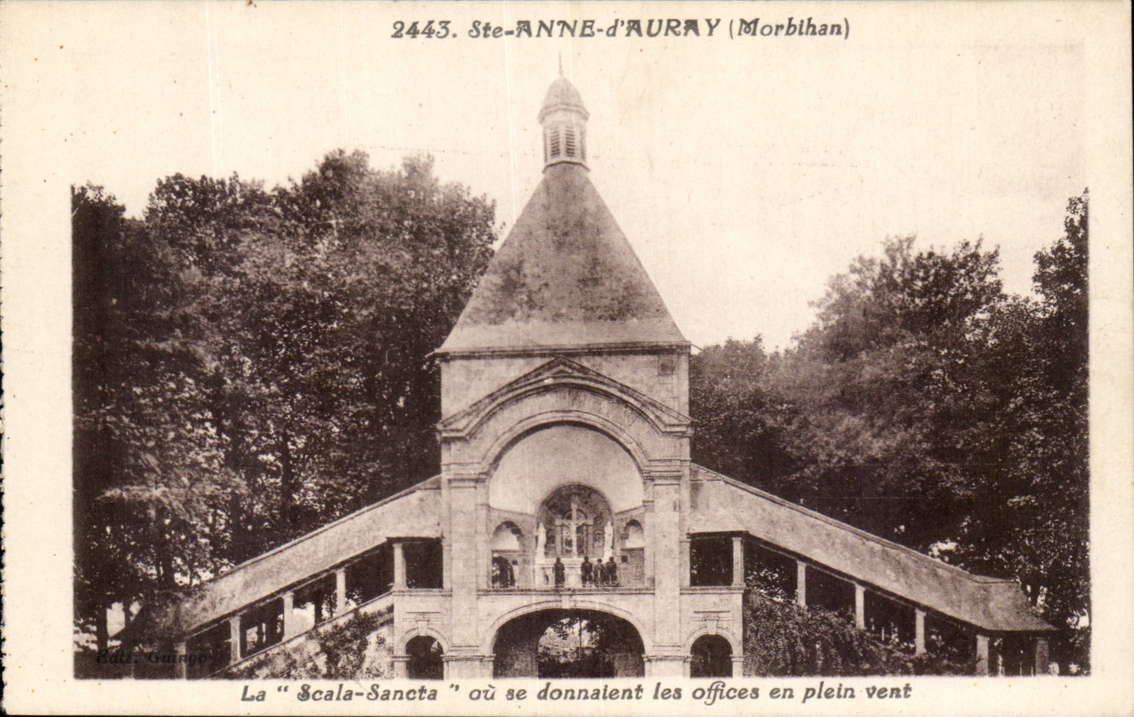 Ste-Anne-d'Auray (Morbihan) — La "Scala-Sancta" où se donnaient les offices en plein vent — Éd. Bongrand