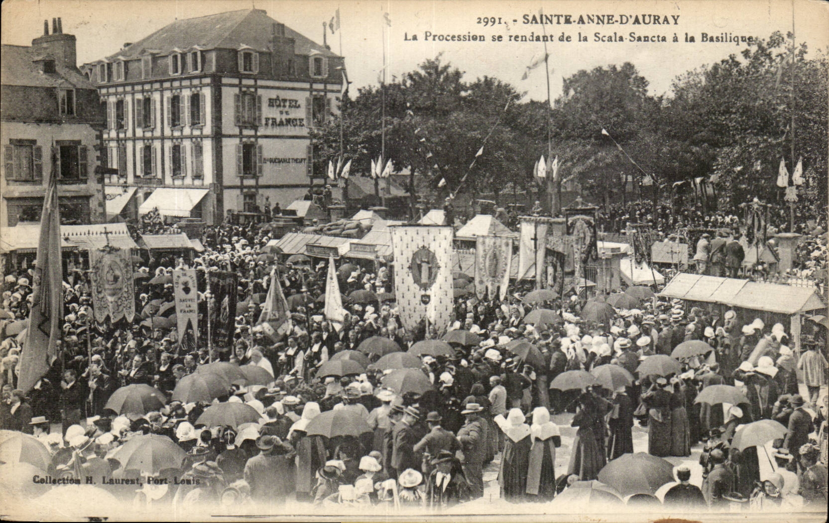 Sainte-Anne-d'Auray — La Procession se rendant de la Scala Sancta à la Basilique — Éd. Bongrand