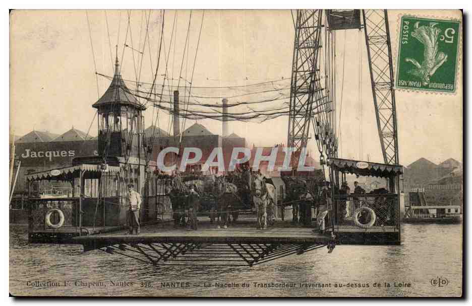 NANTES — La Nacelle du Transbordeur traversant au-dessus de la Loire — Éditeur (E.D.)