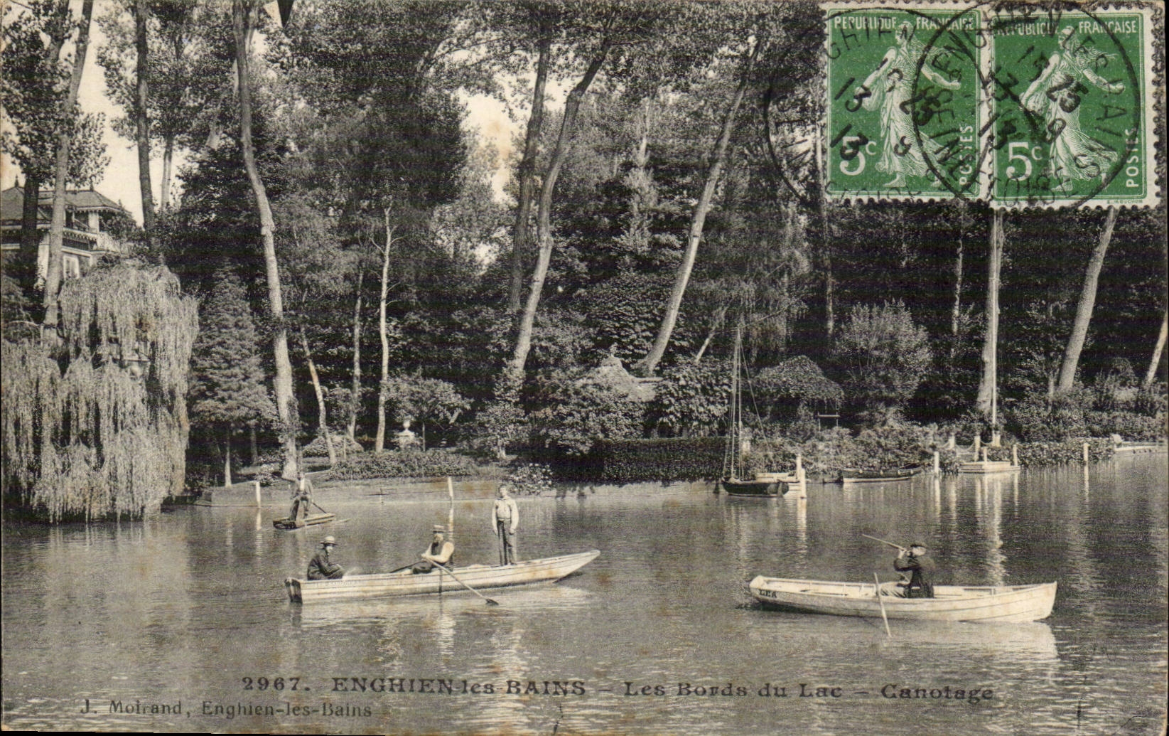 Enghien les Bains CPA Les bords du lac Canotage (chasseur)