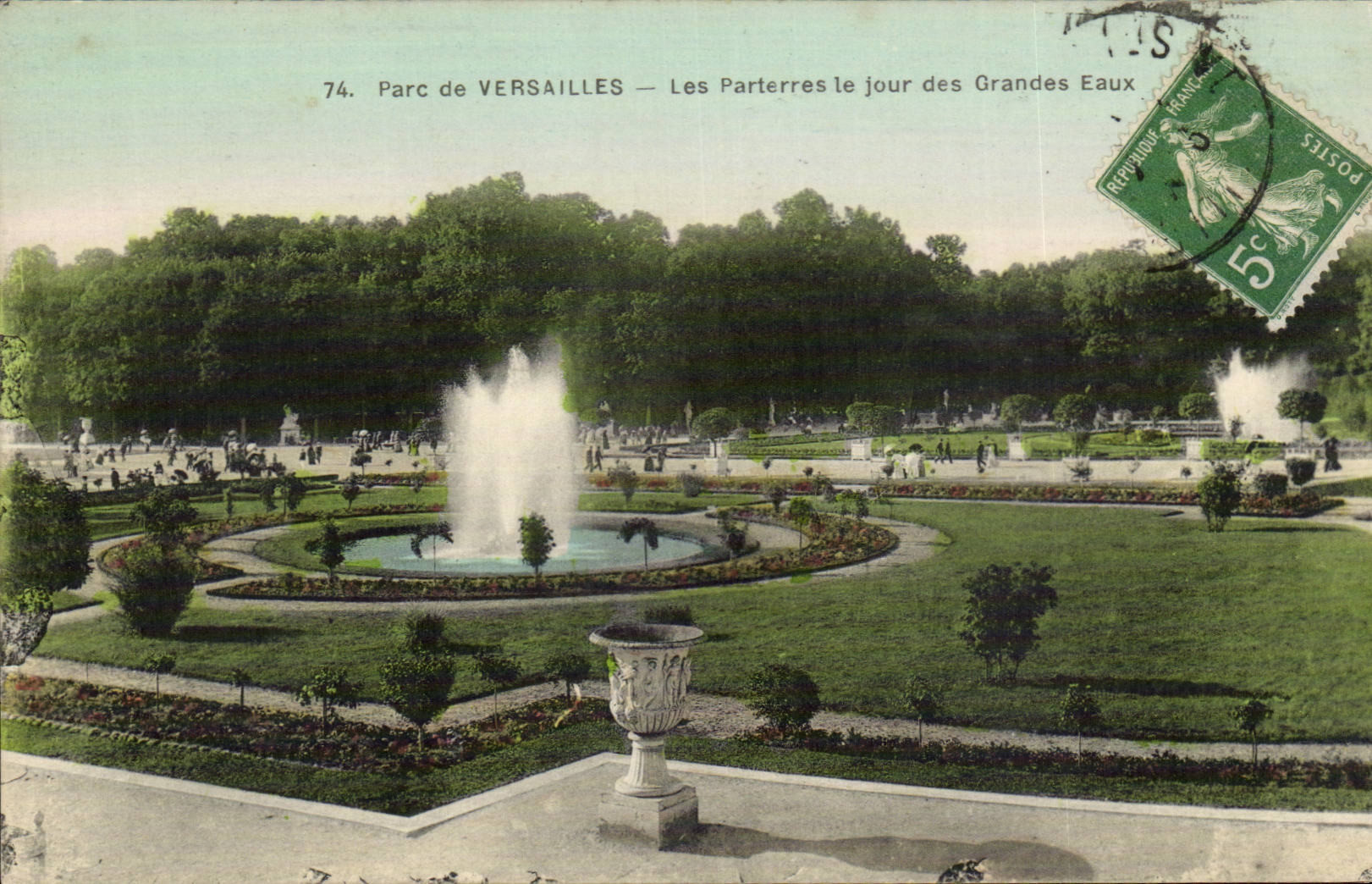 Versailles CPA Les parterres le jour des Grandes eaux