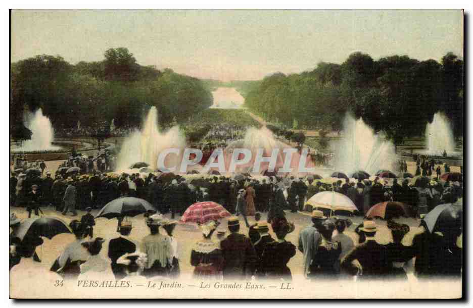 Versailles CPA Le jardin Les grandes eaux