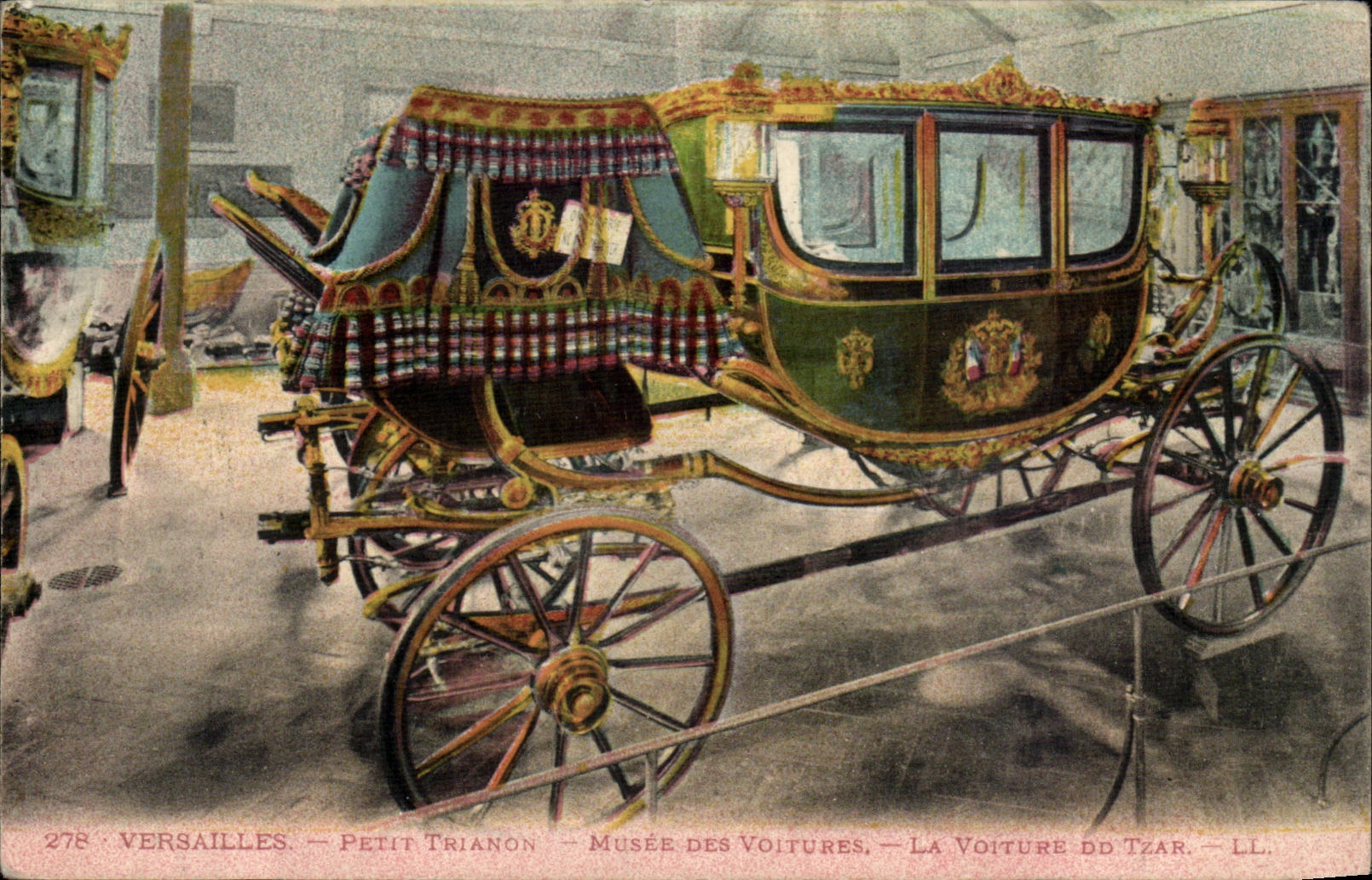 Versailles CPA Musee des voitures La voiture du tzar (Russie Russia tsar chariot)