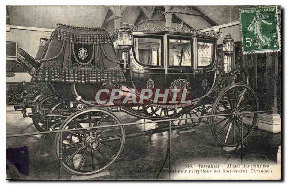 Versailles CPA Musee des voitures Carrosse servant aux receptions des souverains etangers