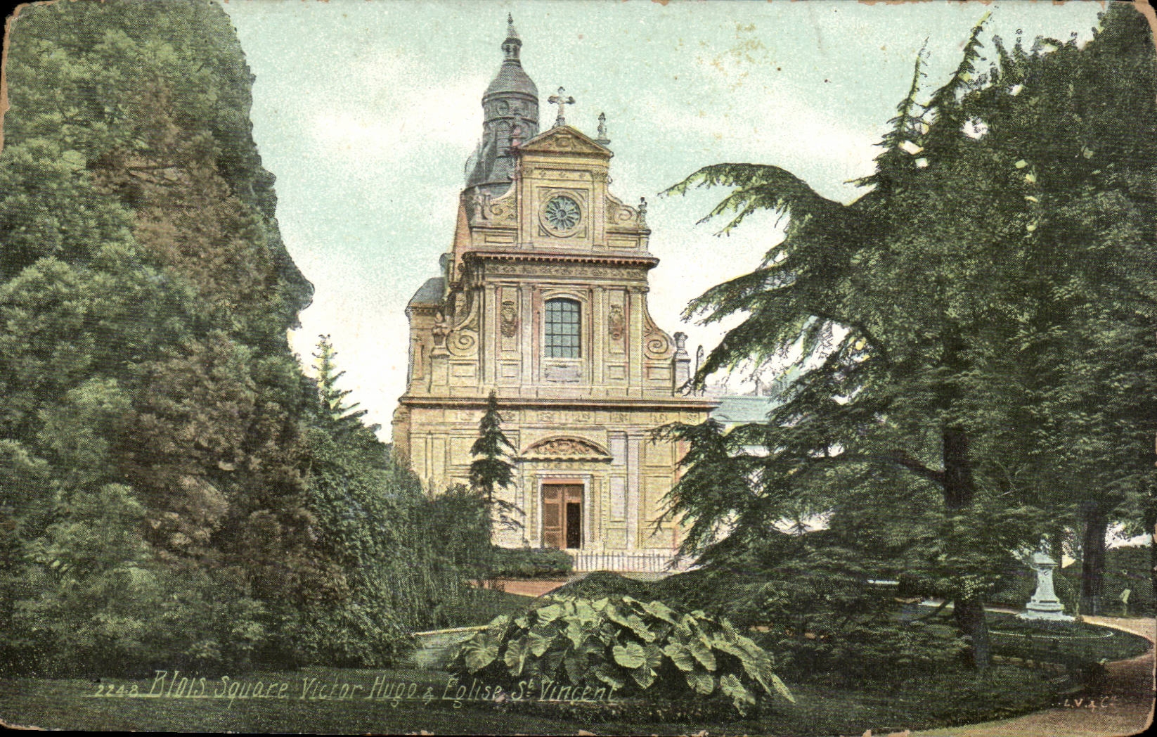 CPA Blois Square Victor Hugo & Eglise St Vincent