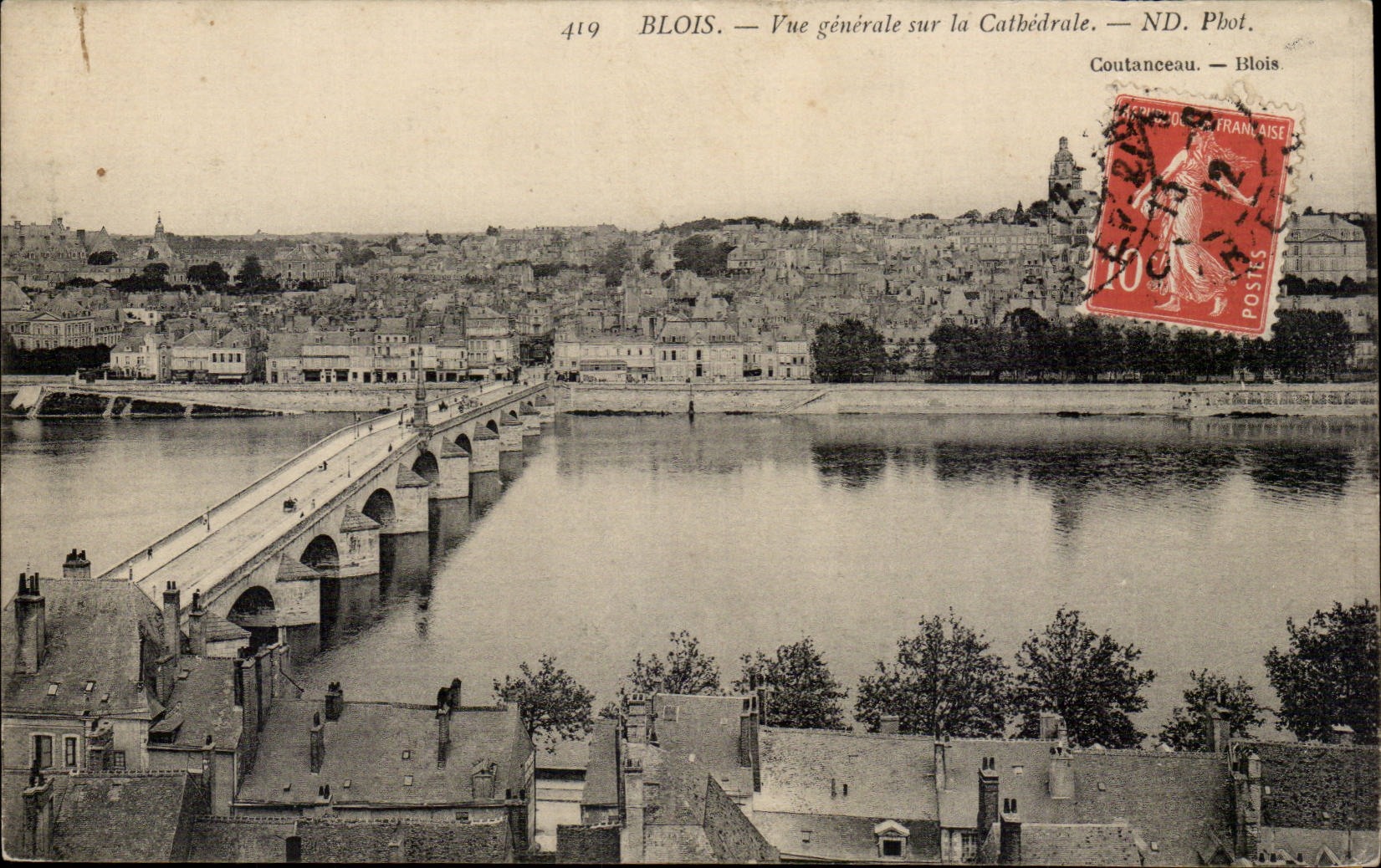 CPA Blois Vue generale sur la cathedrale