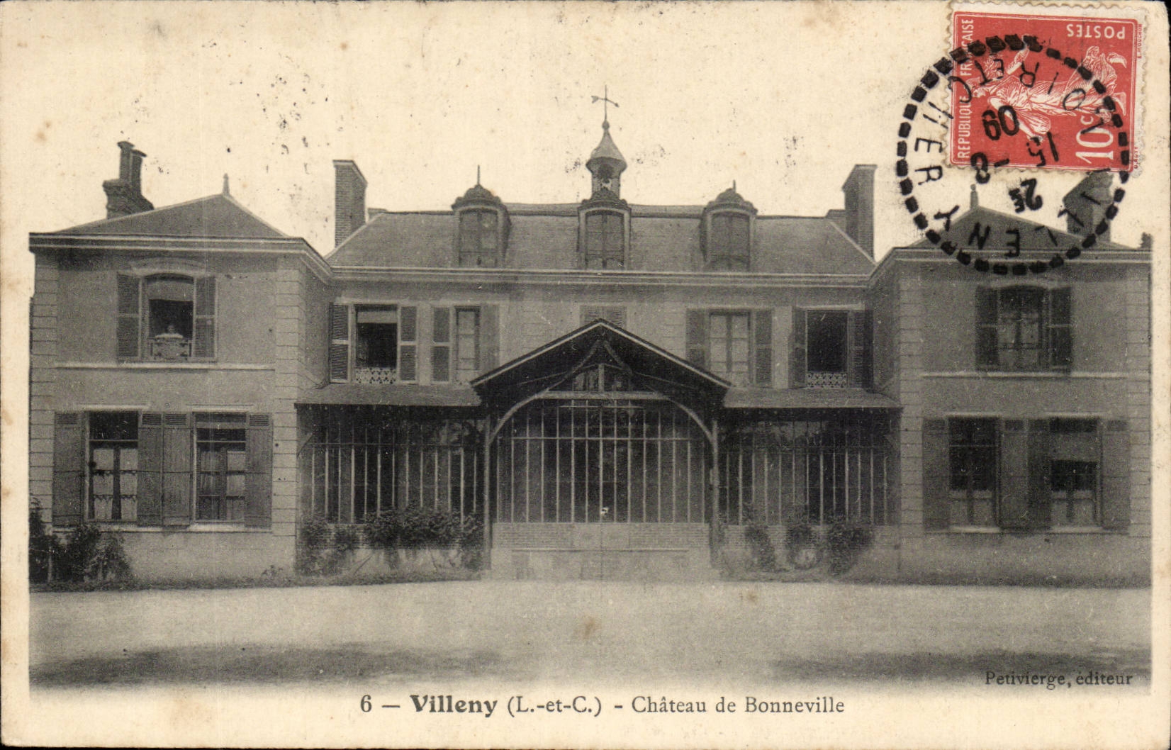 Villeny (L.-et-C.) — Château de Bonneville — Petivierge, éditeur