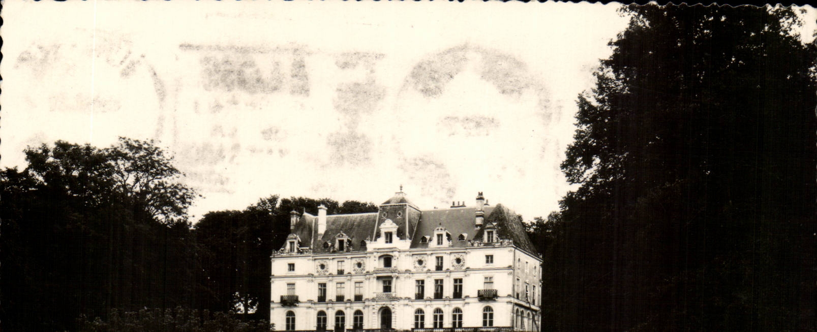 Château de Berceau — Loir-et-Cher — Syndicat de la Renaissance