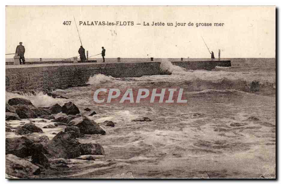 Palavas les flots CPA La jetee un jour de grosse mer