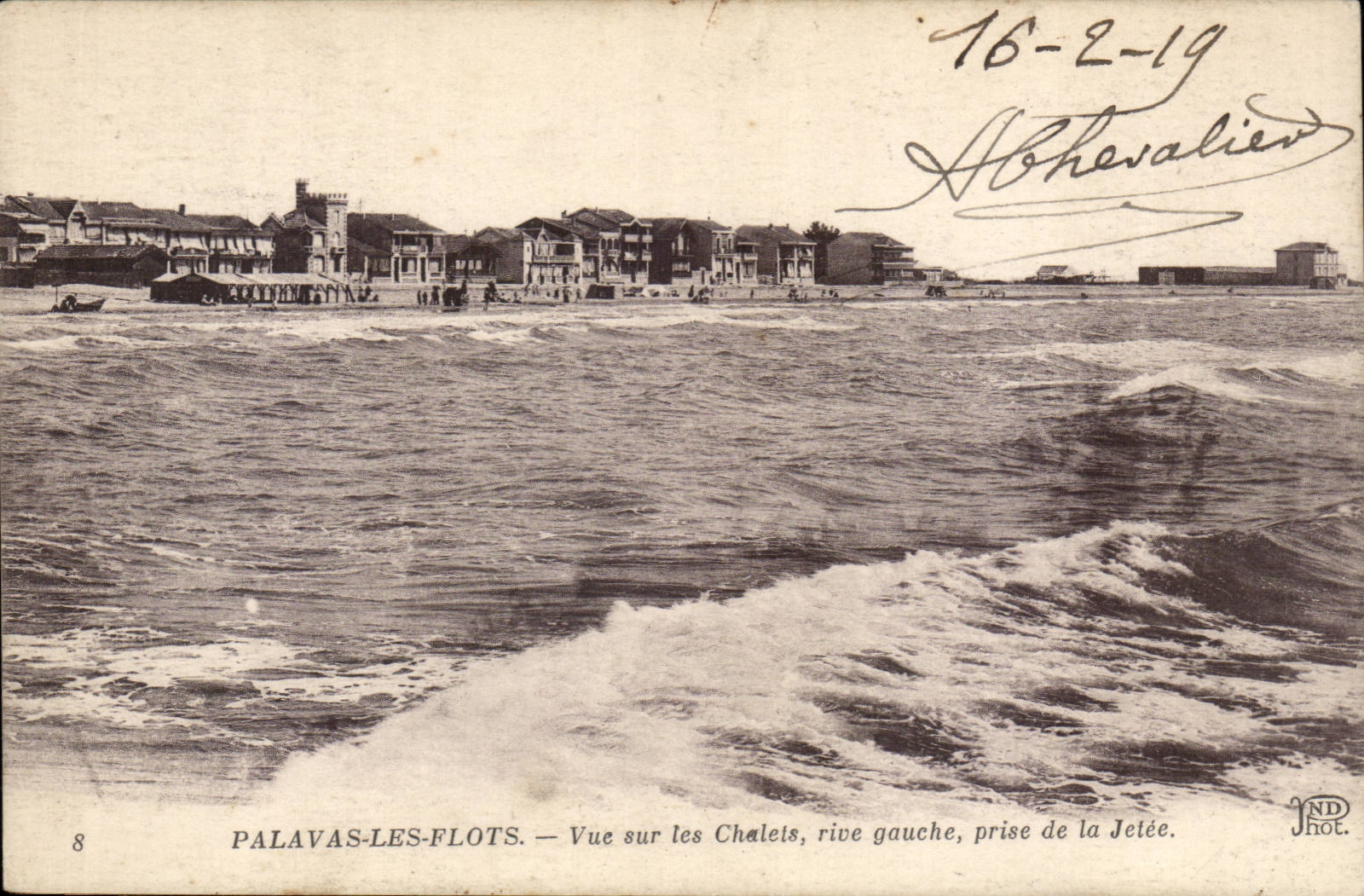 Palavas les Flots CPA Vue sur les chalets rive gauche prise de la jetee