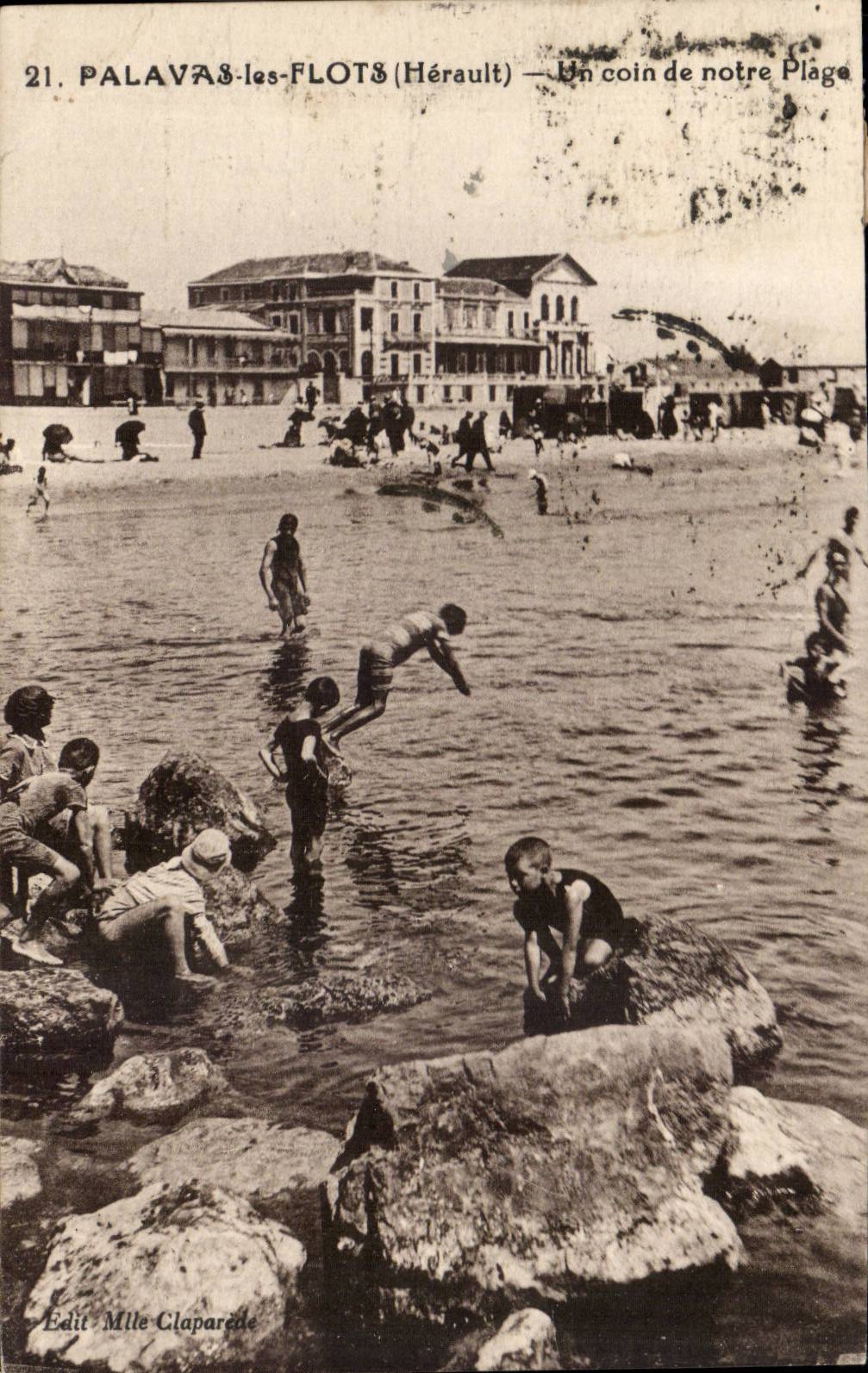 Palavas les Flots CPA Un coin de notre plage