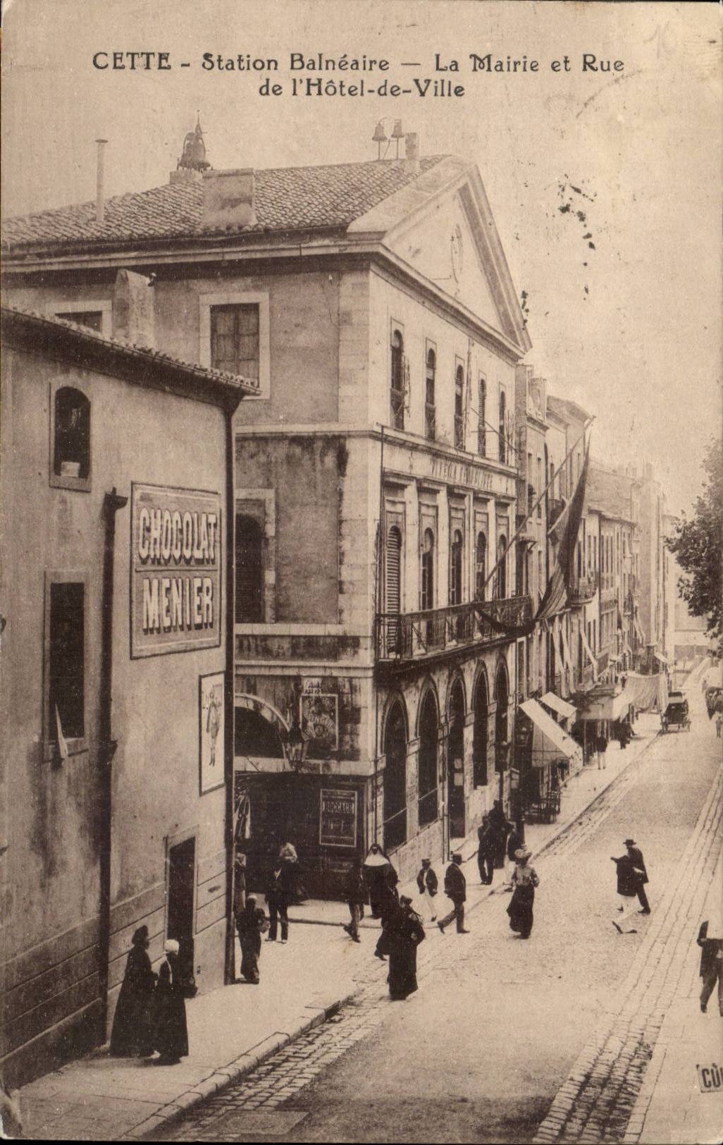 Cette Sete CPA Station balneaire La mairie et rue de l'hotel de ville
