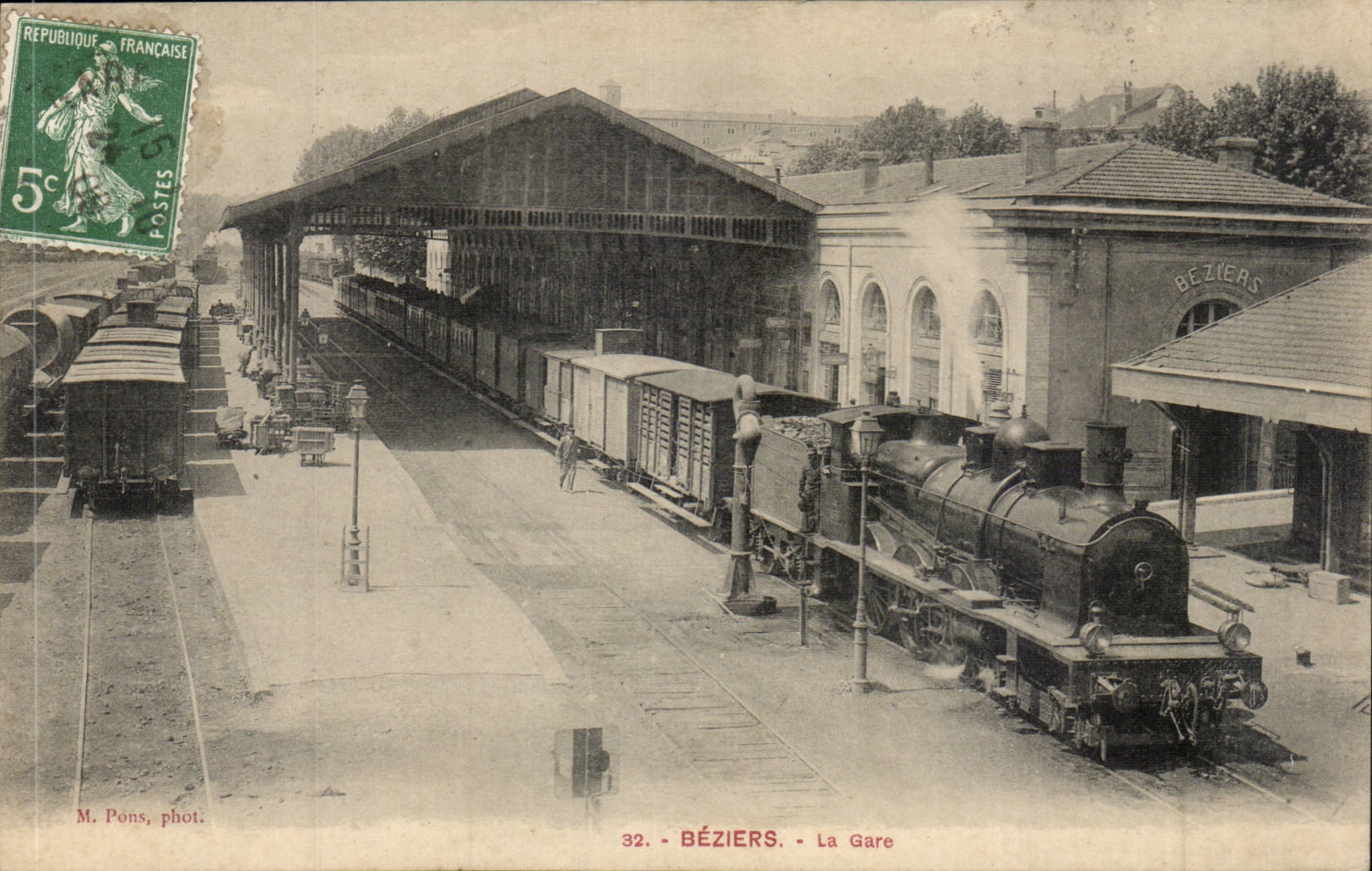 Beziers CPA La gare (train) TOP