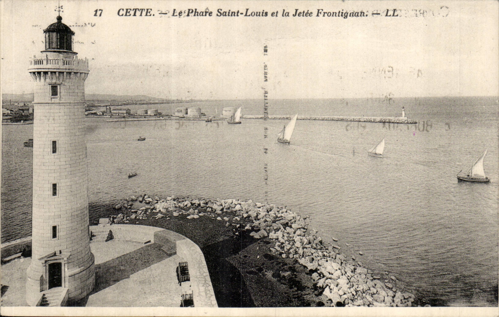 Cete Sete CPA La phare Saint Louis et le jetee frontignan (lighthouse)