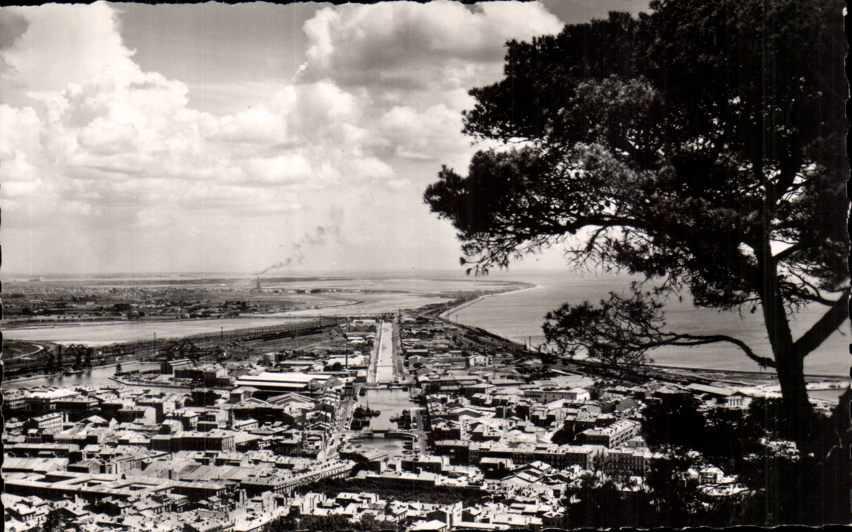 Cete Sete CPA Vue panoramique sur la ville