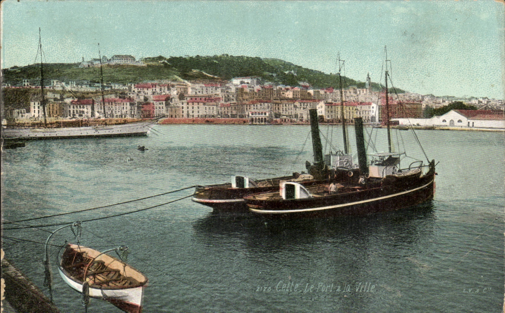 Sete Cette CPA Le port a la ville