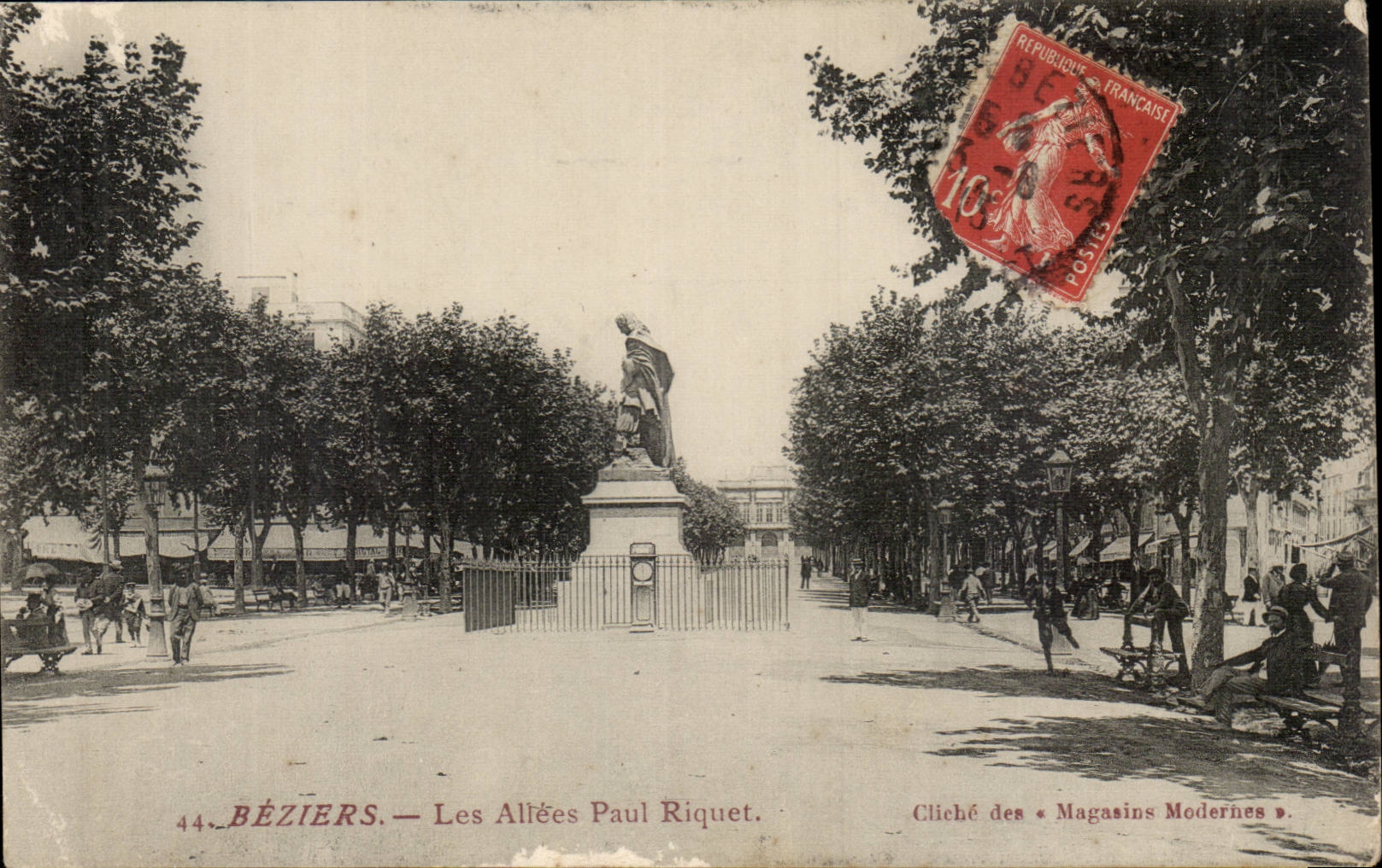 Béziers — Les Allées Paul Riquet — Cliché des Magasins Modernes