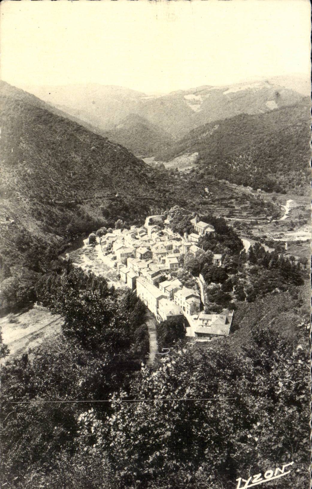 Avene les Bains CPA Vue d'Avene et vallee de l'Orb